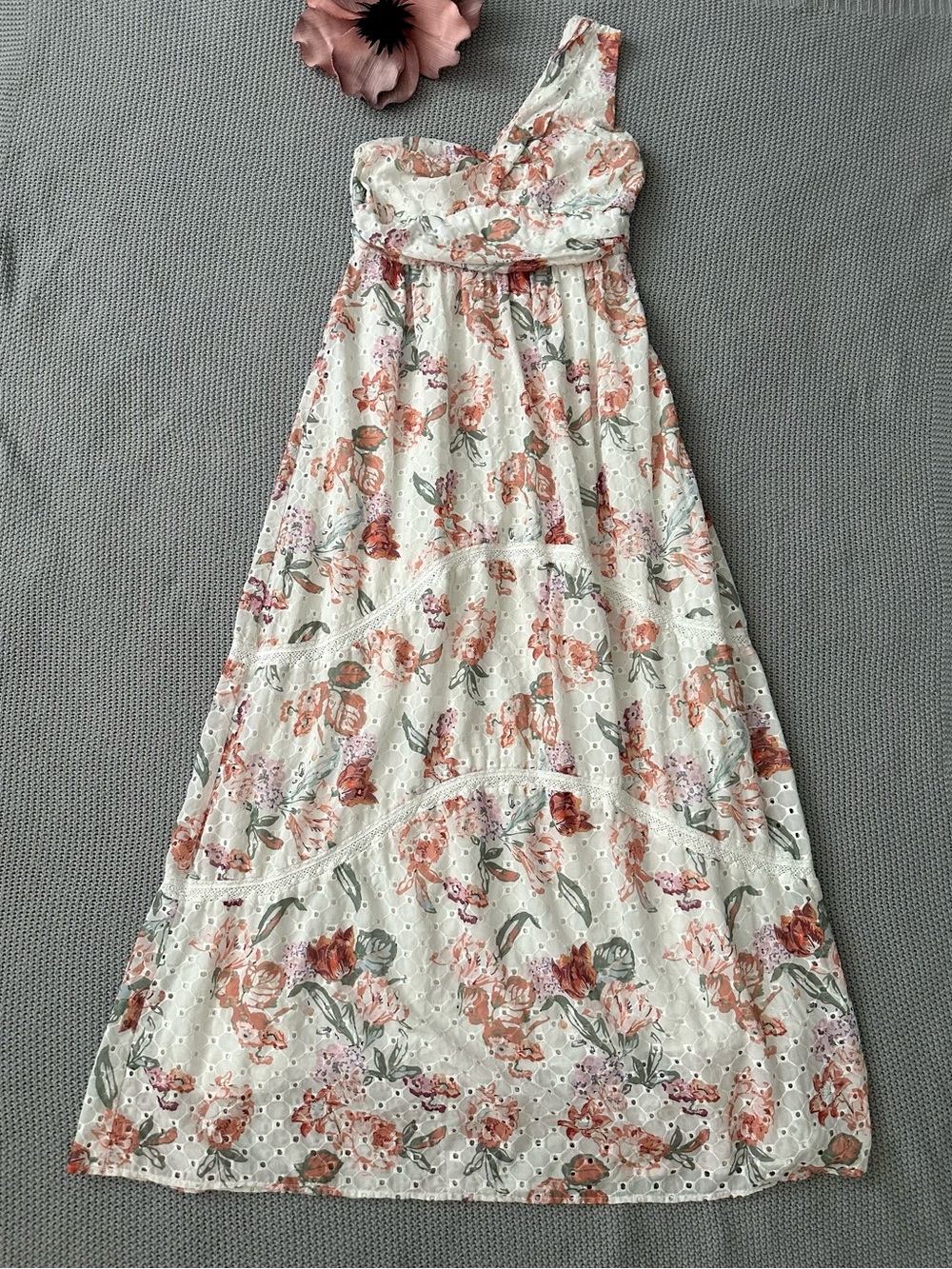 Anthropologie Foxiedox Swan Eyelet One Shoulder White Floral Maxi Dress M
